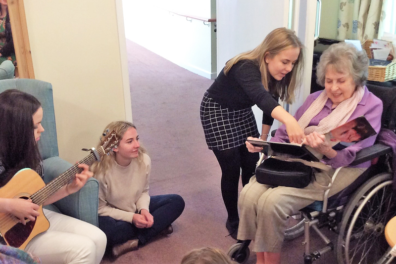 Musical activity in a care home